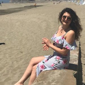 Meet your Posher, Alice